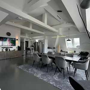 6-zimmer-maisonette-penthouse-pool-dachterasse-luxus.getmunichhotels.com/